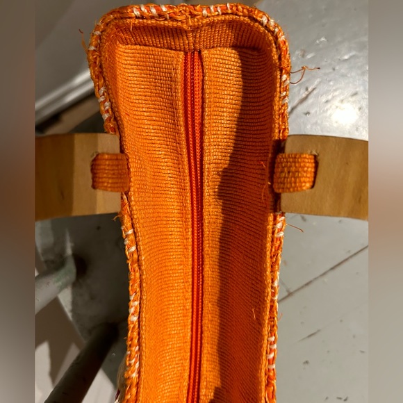 Super Cute Vintage Style Wooden Handle Bag - Picture 8 of 16